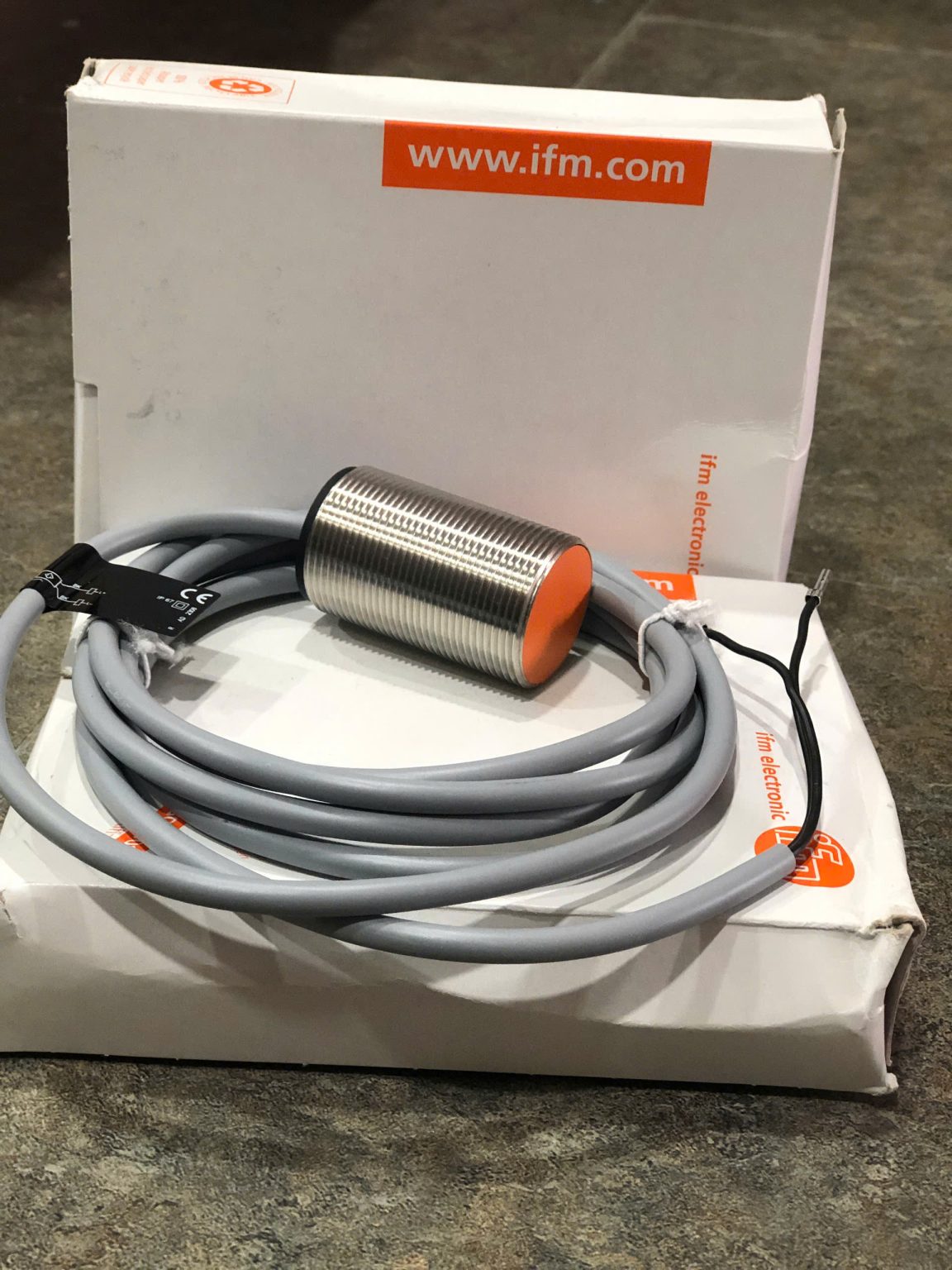 Cảm biến IFM Vietnam, PI2898, SI5010, SH0500, IIC214, sensor IFM ...